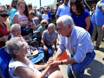 636397960104147725-619884001-Harvey-Pence-Visit-RCS01